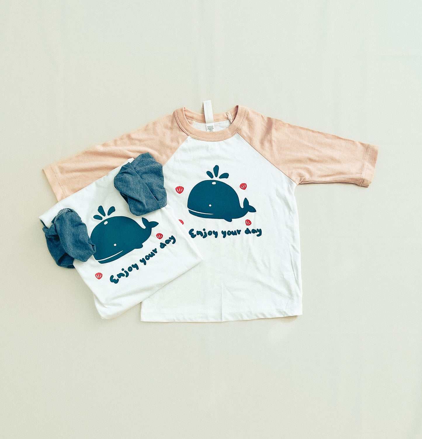 Whale with shell 3/4 Sleeve Baseball Tee