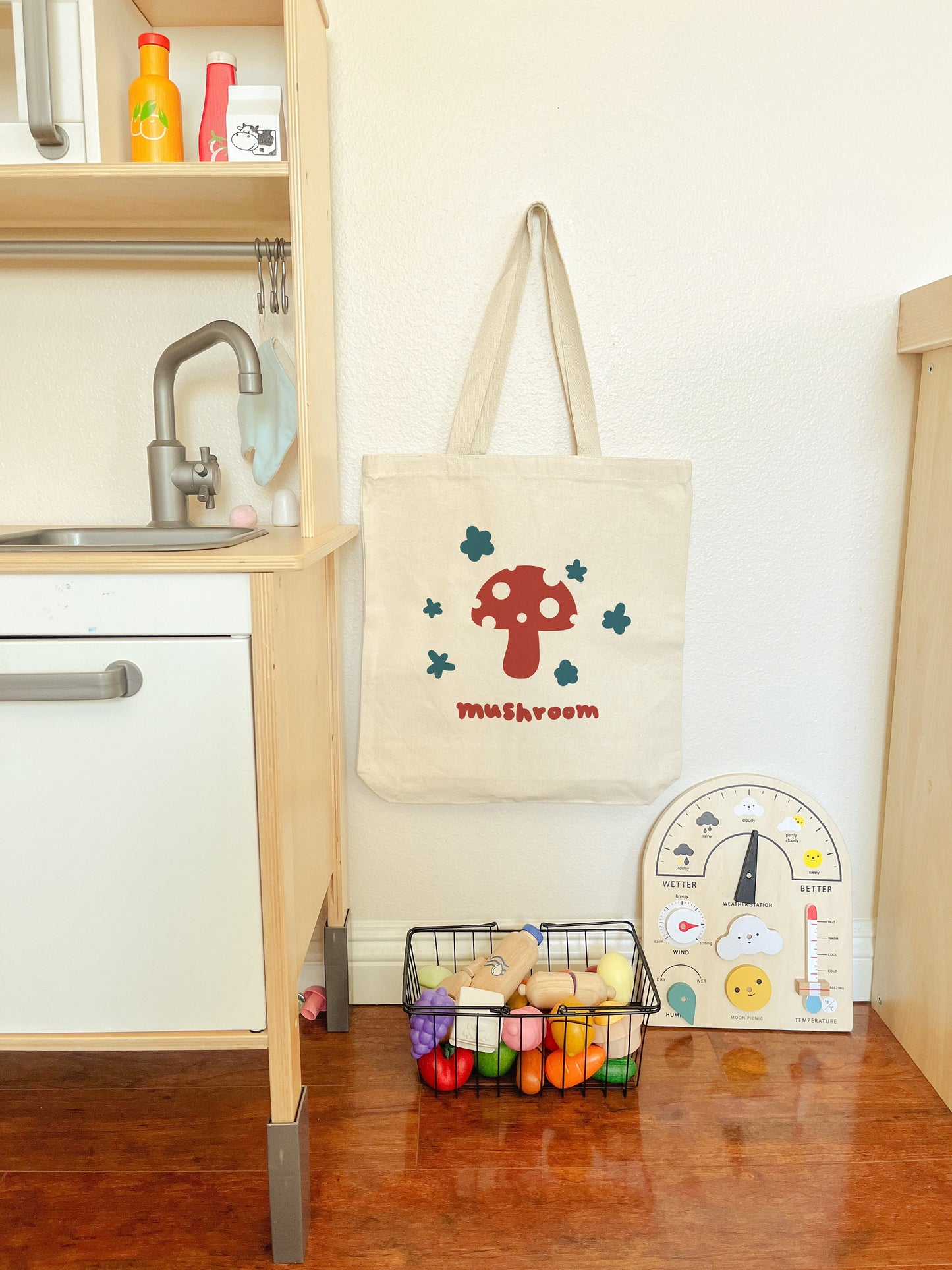 Spring Mushroom Tote Bags of Vintage Artsy Mushroom Useable Canvas Bag Gift For Her Him Cute Market Eco Friendly Aesthetic Hippi Boho Tote