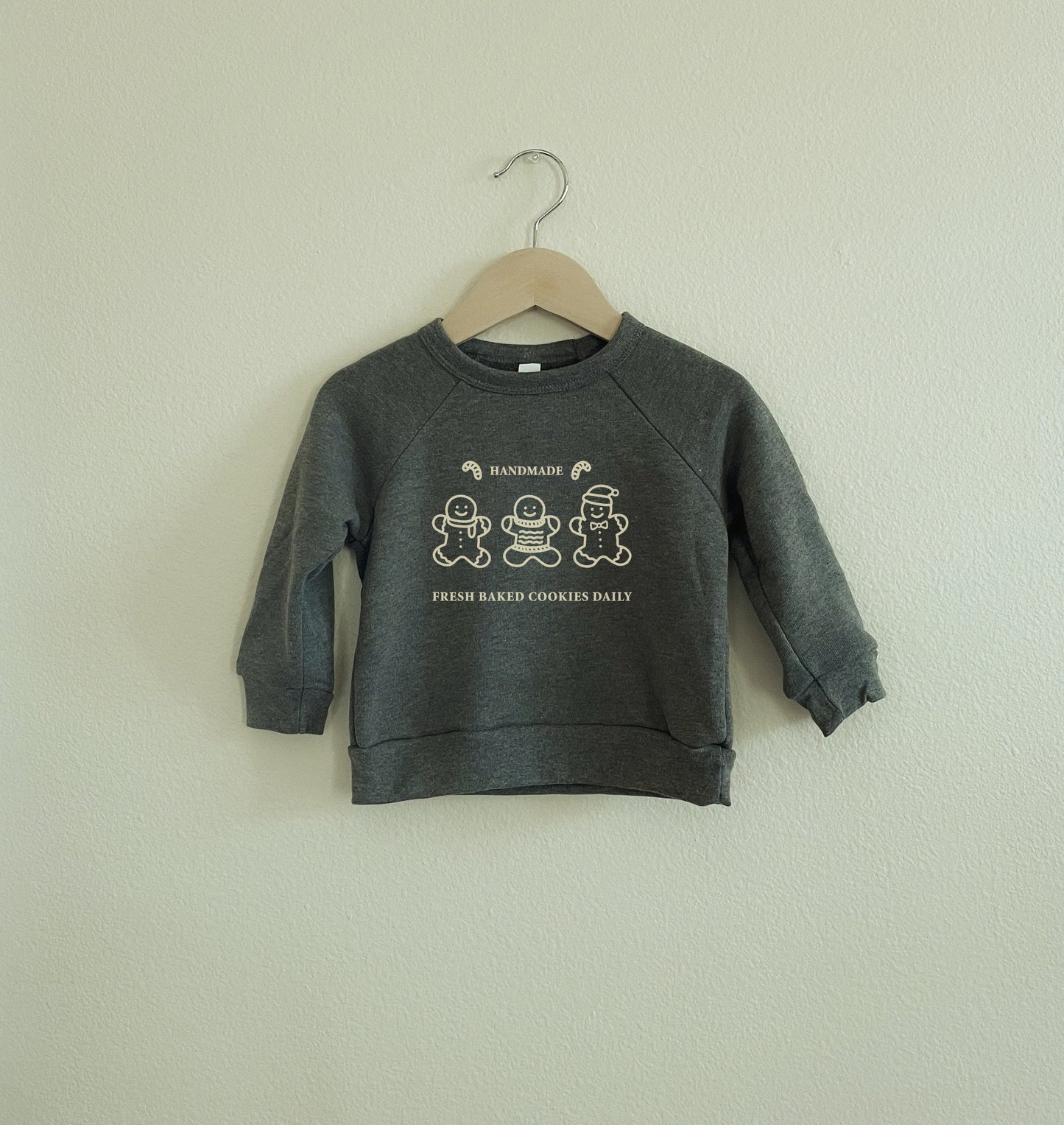 Matching Family Christmas Sweatshirt | Matching Family Gingerbreadman Crewneck | Parents and me matching Sweatshirt