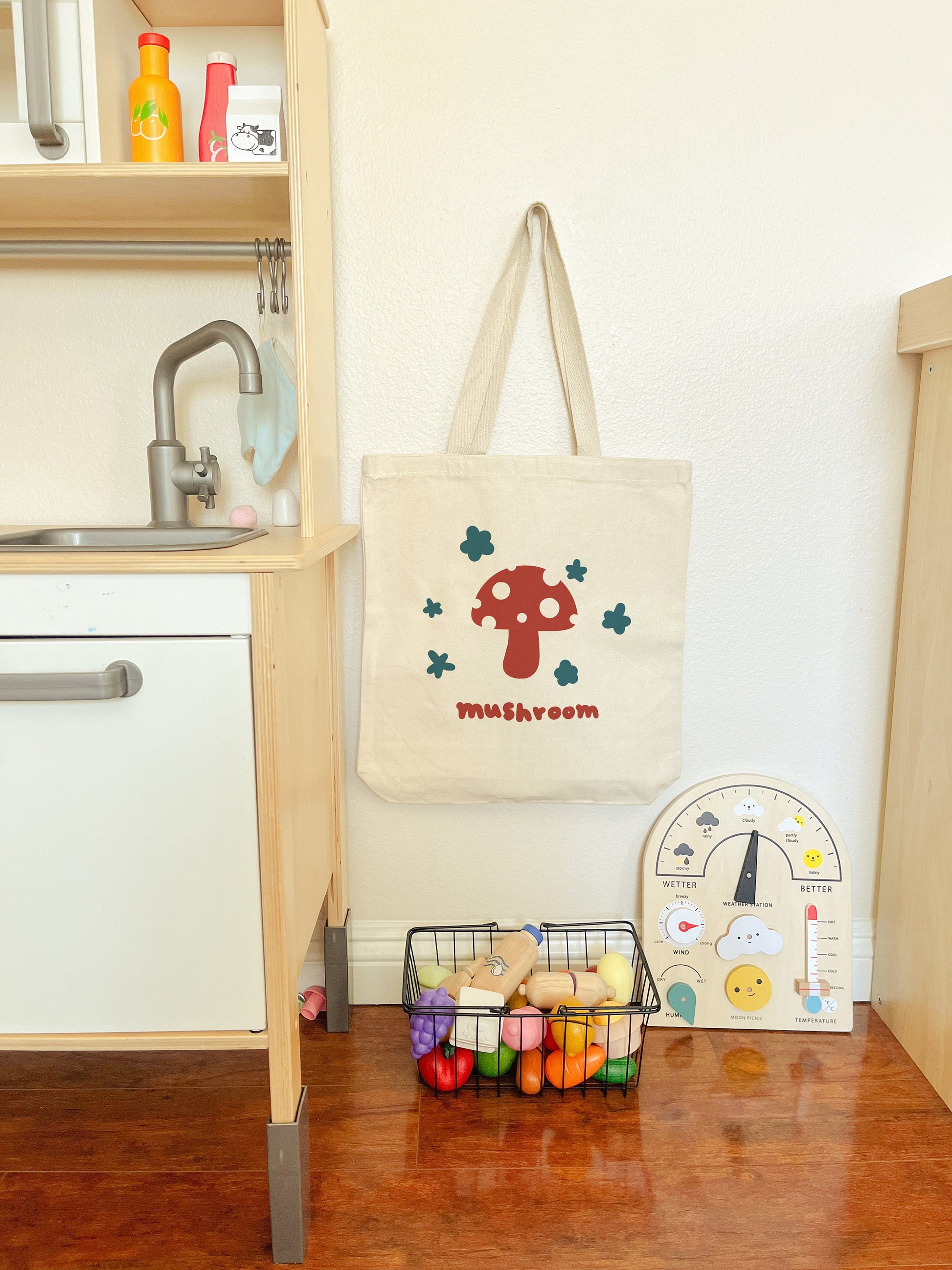 Spring Mushroom Tote Bags of Vintage Artsy Mushroom Useable Canvas Bag Gift For Her Him Cute Market Eco Friendly Aesthetic Hippi Boho Tote